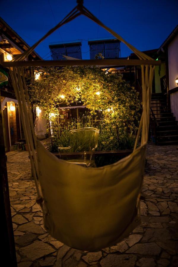 Bazart Vama Veche Hostel Buitenkant foto