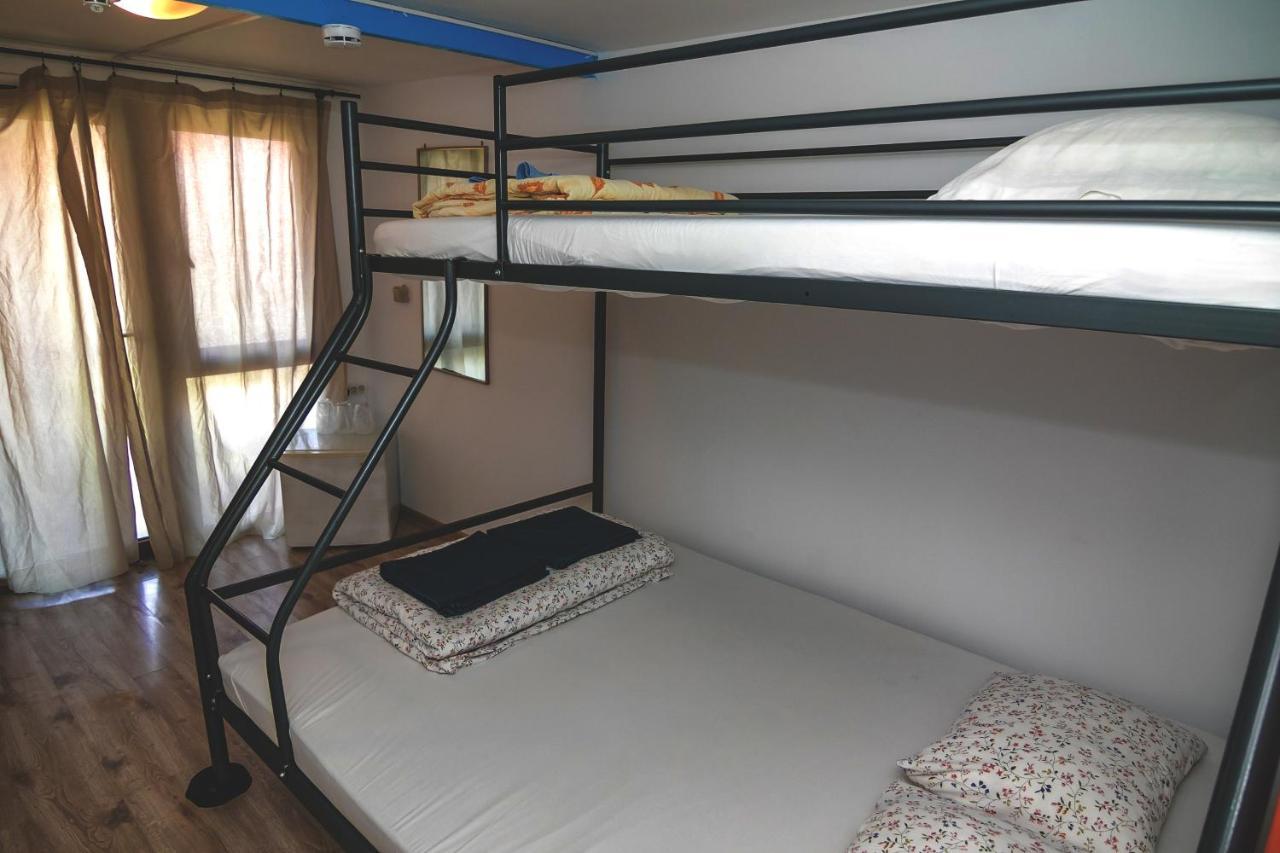 Bazart Vama Veche Hostel Buitenkant foto