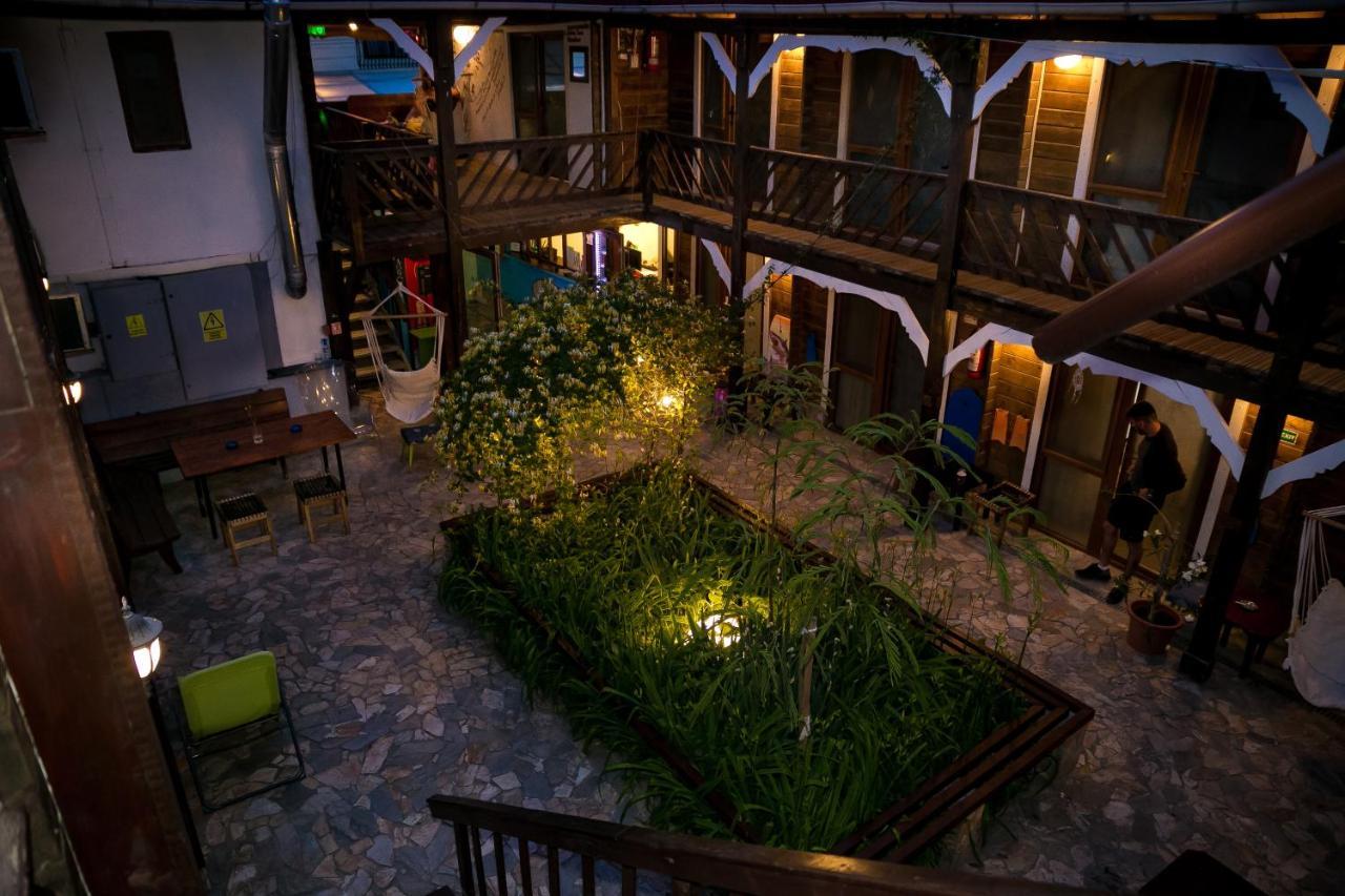 Bazart Vama Veche Hostel Buitenkant foto
