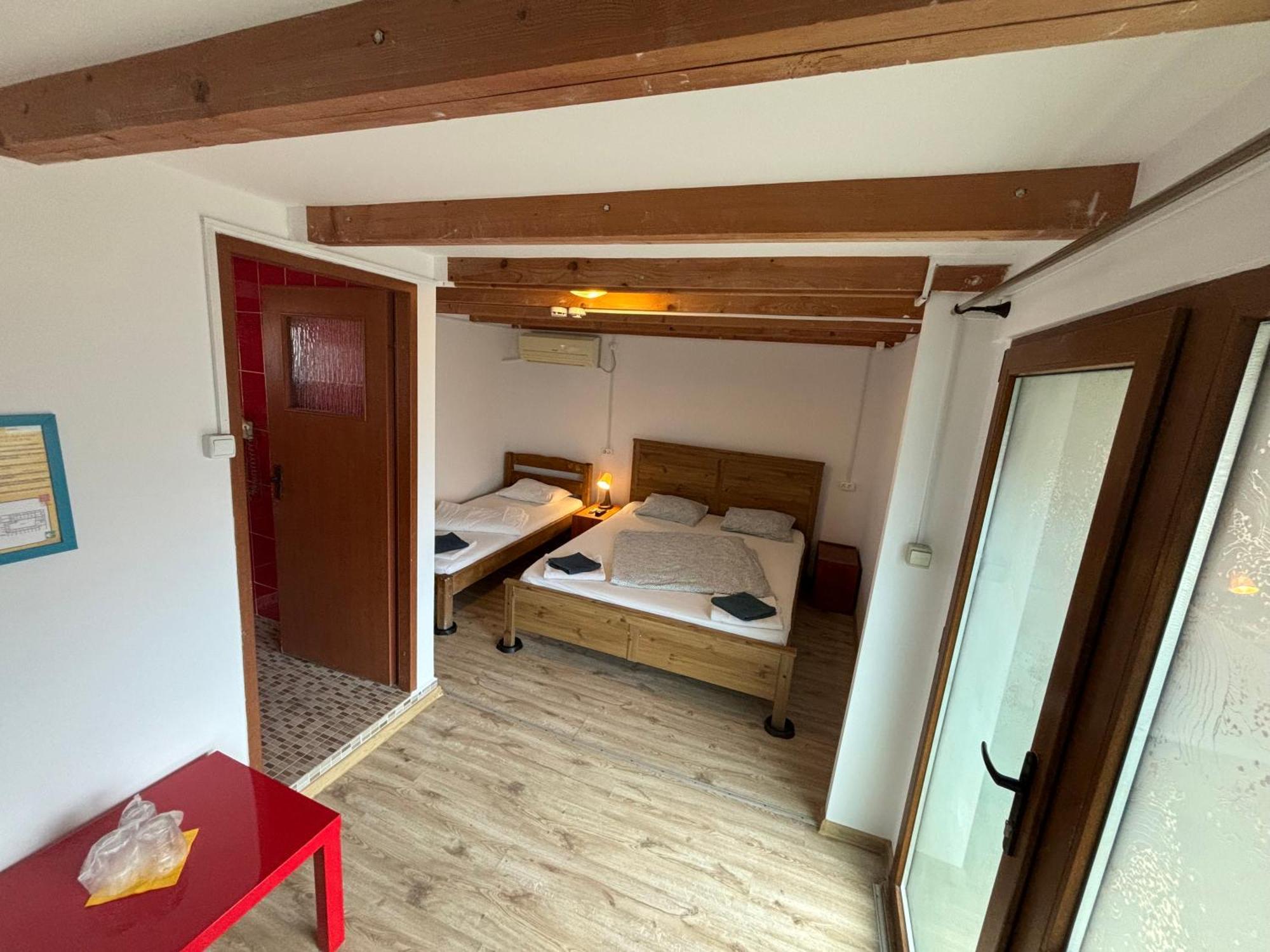 Bazart Vama Veche Hostel Buitenkant foto